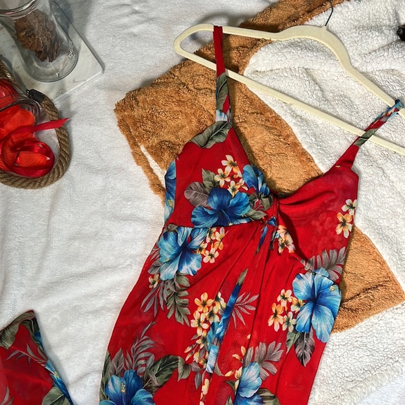 Fashion nova sheer floral coverup - Picture 2 of 4